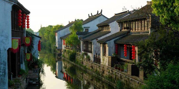 广州市荔湾区金花街道蟠虬社区开展垃圾分类宣传活动